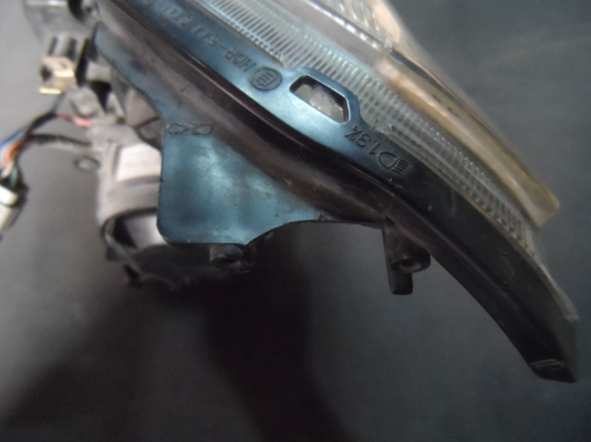 ขาย ไฟหน้า โคมดำ ซีนอน xeno Suzuki Swift ขาย ไฟหน้า โคมดำ ซีนอน xeno Suzuki Swift