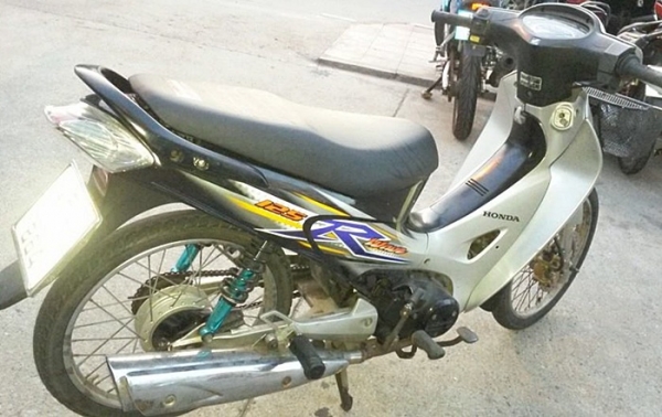 Wave 125r กุญแจใหญ่ ปี47 Wave 125r กุญแจใหญ่ ปี47