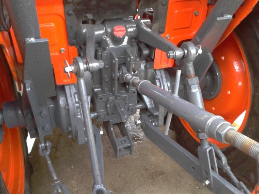 ขายรถไถคูโบต้า KUBOTA L 3608 (4WD) ขนาด 36 แรง ขายรถไถคูโบต้า KUBOTA L 3608 (4WD) ขนาด 36 แรง