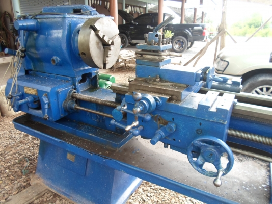 เครื่องกลึง 7 ฟุต หนัก 2 เพลา เกียร์บล็อก กลึงเกลียวได้  60,000