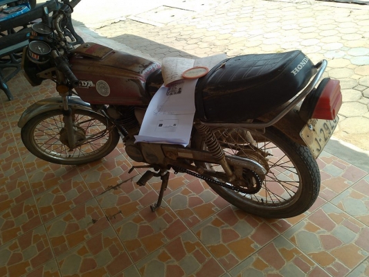 honda gl110 เดิมแห้ง ทะเบียน/โอน 9,500บาท.