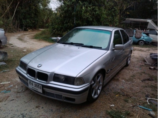 1995 BMW 318iA e36 เกียร์ออโต้ เครื่องเดิม 1800 cc ถูกๆมาเอา 159,000 บาท 1995 BMW 318iA e36 เกียร์ออโต้ เครื่องเดิม 1800 cc ถูกๆมาเอา 159,000 บาท