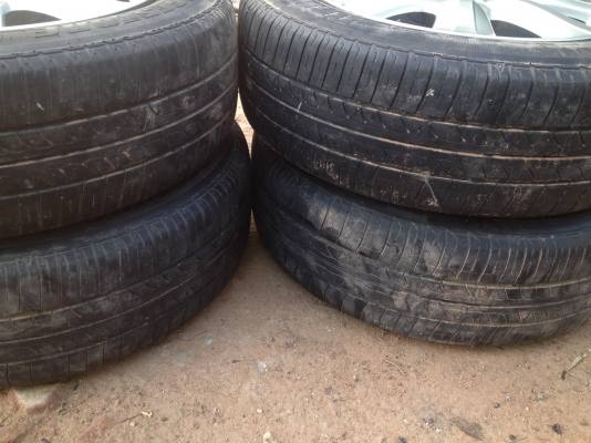 ขายล้อแม็กเดิม Honda พร้อมยางขอบ 15 ขายล้อแม็กเดิม Honda พร้อมยางขอบ 15