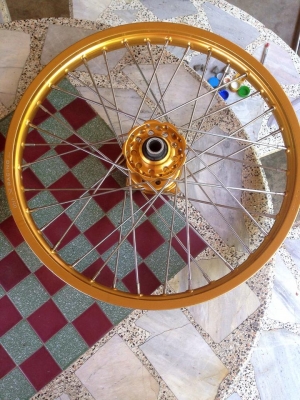 ขายล้อพร้อมดุม DNA-racing RMZ