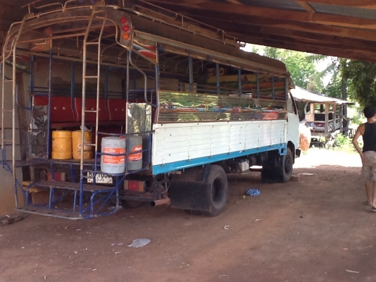 ขายครับFB113เครื่องWO4d. 117hp. ยาว5เมตร10ซมสภาพพร้อมใช้เครื่องดีแคชชีแดงนิดๆไม่ผุครับขายที่345000ครับ