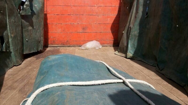 รถอีซูซุ 6 ล้อ  รั้ว ( ไม่ดั้ม )   FRR12FA  175 แรงม้า.  สนใจติดต่อ 081 - 6079515