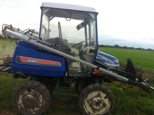 รถฉีดยาในนาข้าว (ญี่ปุ่น)