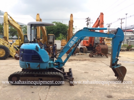 รถขุด HITACHI รุ่น EX33U S/N BNP001XX นำเข้า บจก.สหสินอีควิปเม้นท์ โทร.081-5851880, 02-5168100-1 www.sahasinequipment.com