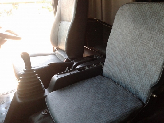 ขายรถบรรทุก HINO FG ตู้ 10 บาน 212 แรงม้า เครื่องคอมมอนเรล ยาว 7.20 เมตร จดทะเบียน ปี 2555 รถสวย ภายในตู้สวย สนใจโทร 081-4825911 คุณ พิมพ์ใจ 085-0097969 คุณ รุ่ง