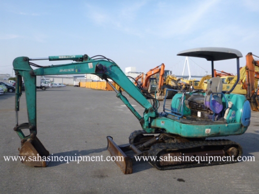 รถขุด PC30R-8 นำเข้า สภาพดี บจก.สหสินอีควิปเม้นท์ โทร.081-5851880, 02-5168100-1 www.sahasinequipment.com
