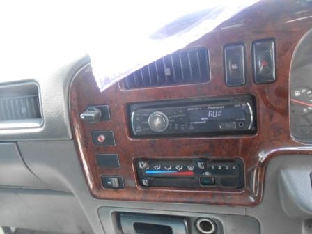 ขาย NISSAN URVAN