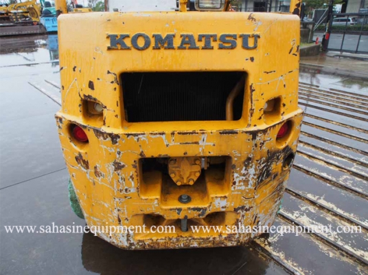 รถตัก SD10-3 S/N 519XX นำเข้า บจก.สหสินอีควิปเม้นท์ โทร.081-5851880, 02-5168100-1 www.sahasinequipment.com