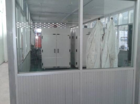 ขายเครื่องพ่นสีรถยนต์/ ชิ้นงาน /เครื่องพ่นทราย