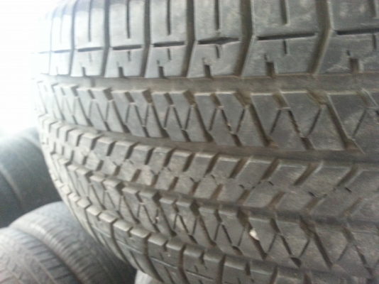 ขายยาง265/65/17     1ชุด7500