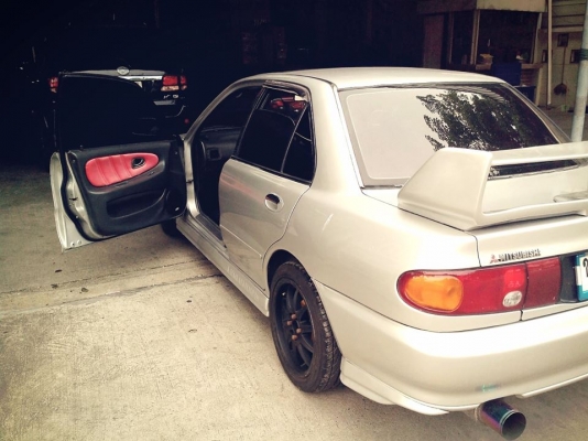 ขาย รถเก๋งราคามอไซค์ หล่อๆเรียบๆ