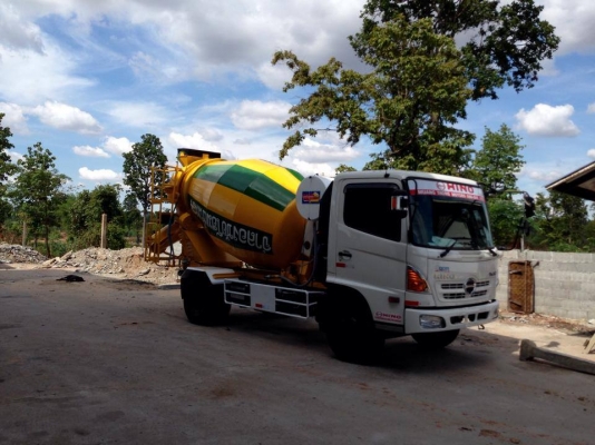 รับต่อรถโม่ปูน 4 คิว