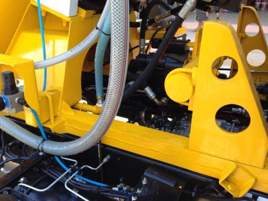 รับต่อรถโม่ปูน 4 คิว