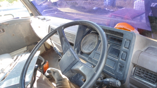 สวยๆถูกๆอีซูซุ KS 22 พวงมาลัยเพาเวอร์ เครื่อง 115 แรง ดั้มหัว เฉพาะรถครับ 220000 สวยๆถูกๆอีซูซุ KS 22 พวงมาลัยเพาเวอร์ เครื่อง 115 แรง ดั้มหัว เฉพาะรถครับ 220000