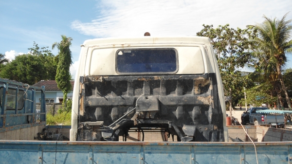 สวยๆถูกๆอีซูซุ KS 22 พวงมาลัยเพาเวอร์ เครื่อง 115 แรง ดั้มหัว เฉพาะรถครับ 220000 สวยๆถูกๆอีซูซุ KS 22 พวงมาลัยเพาเวอร์ เครื่อง 115 แรง ดั้มหัว เฉพาะรถครับ 220000