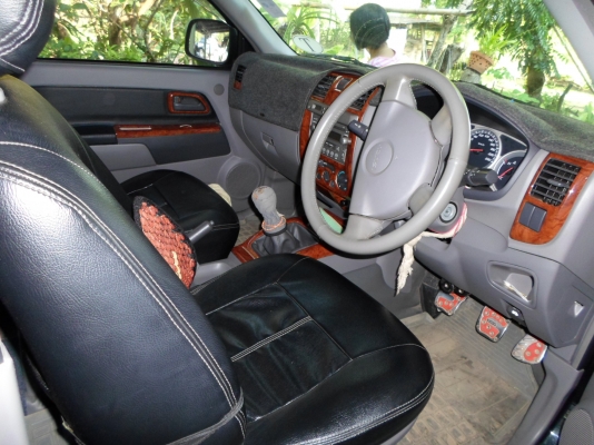 ขาย Isuzu hilander 4 ประตู ขาย Isuzu hilander 4 ประตู