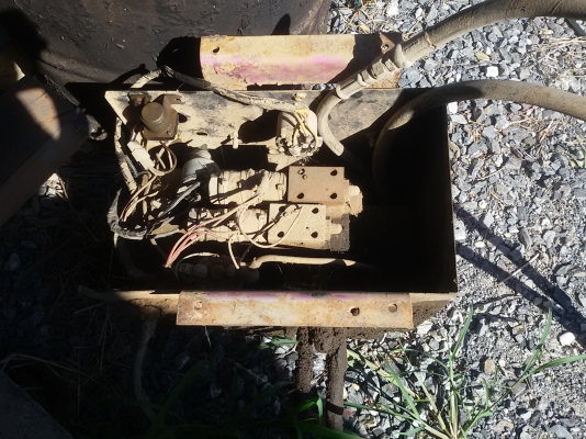 ขายกระบะ พื้นเทนเลอร์ พร้อมชุดไฮดรอลิกด์ไฟฟ้า