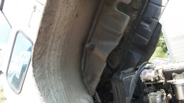 ฮีโน่ 10 ล้อ ( รถตู้เย็น ) FL226 220 แรงม้า  ติดต่อ 081 - 6079515