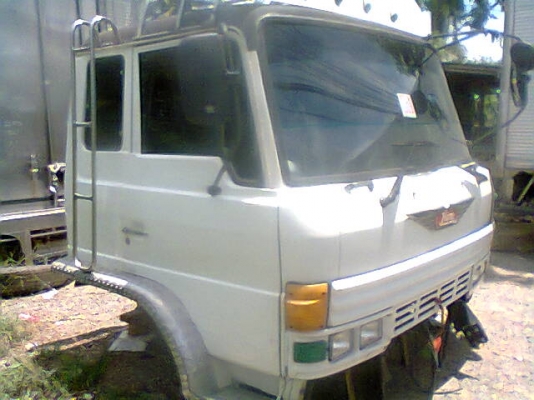 ขายหัวเก๋ง10ล้อHINO 4Dหัวนอก เจ้าของจะวางใหม่(ยกลงพรุ่งนี้) ขาย75,000 บาทยกขึ้นได้เลยครับ  ขายให้คุณอาร์ทบ้านไร่แล้วครับขอบคุณครับ