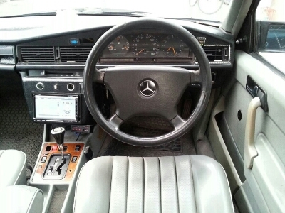 BENZ 190E รถสวยเดิม ออโต้ แก๊สLPG