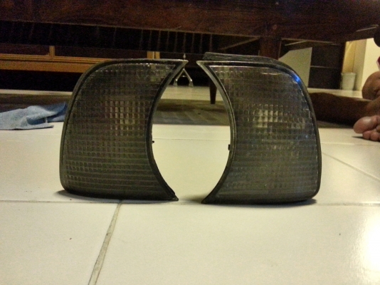 ขายไฟเลี้ยว e34 แท้