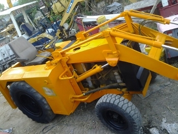 ลงรูปให้แล้วนะครับ - รถตักล้อยาง ราคาไม่แพง ํYANMAR: YBL 3 ตวจเช็คสภาพเรียบร้อย พร้อมลุยงานครับ