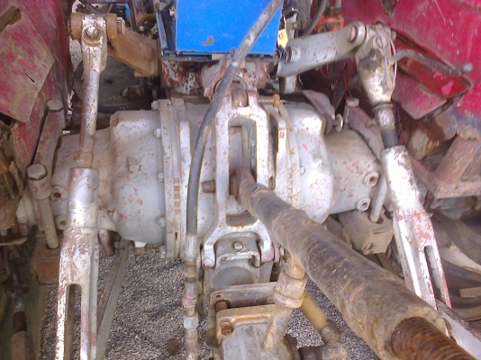 ขายรถไถแม็กซี้  275  ดันหน้าผาน 3 พร้อมใช้งาน