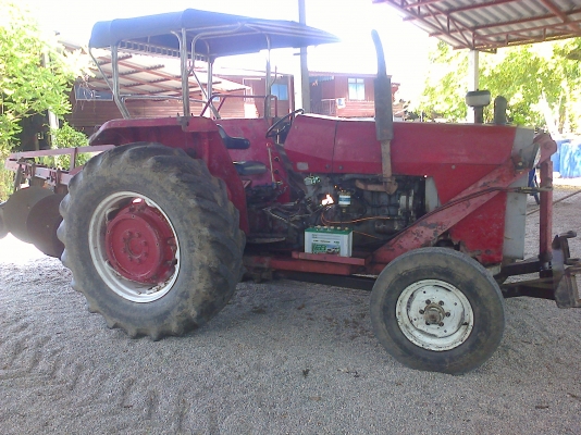 ขายรถไถแม็กซี้  275  ดันหน้าผาน 3 พร้อมใช้งาน