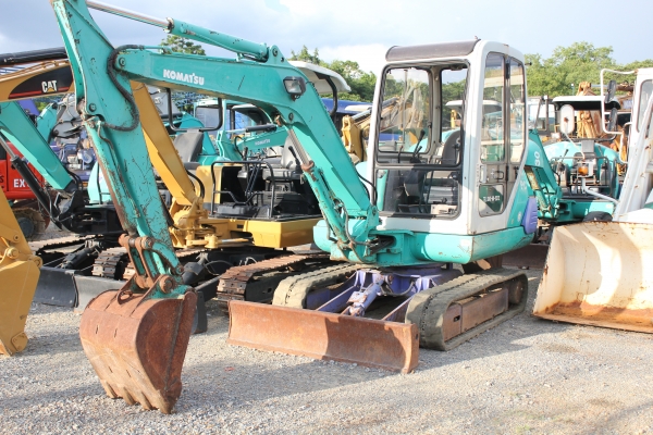 ขาย !!! รถแมคโคร KOMATSU PC30-7 รถนอกชัวร์