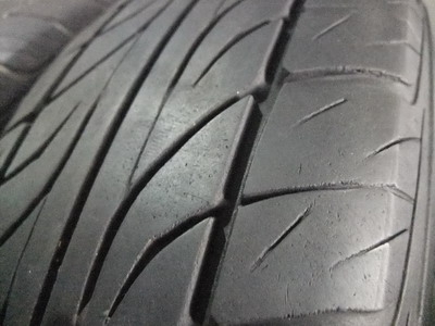ยาง Dunlop 175/70/13 ปี09 ยาง Dunlop 175/70/13 ปี09