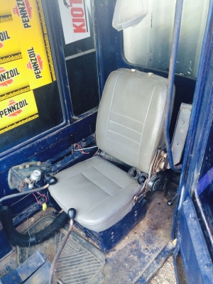 ขายด่วนหัวเก๋ง komatsu 120-3 สภาพพร้อมใช้