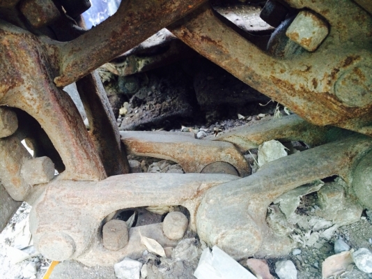 ขายด่วนโซ่แผ่น 120 มี2คู่ มีแผ่นยาว 50 กับ 60 ขายด่วนโซ่แผ่น 120 มี2คู่ มีแผ่นยาว 50 กับ 60