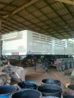 รถมิตซู 10 ล้อดั้ม  380 แรงม้า. ปี 52  ( ขายแม่ , ลูก )  ( รถวิ่ง 1xx,xxx )   สนใจติดต่อ 081 - 6079515