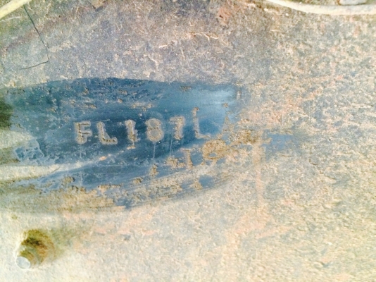 สิบล้อ เพลาเดียว Hino 600,000 บาท