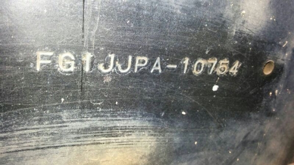 รถฮีโน่ 6 ล้อ พื้นเรียบ ( ติดเครน 3 ตัน ) 220 แรงม้า ปี 48 ( รถวิ่ง 6x,xxx กม. ) สนใจติดต่อ 081 - 6079515 รถฮีโน่ 6 ล้อ พื้นเรียบ ( ติดเครน 3 ตัน ) 220 แรงม้า ปี 48 ( รถวิ่ง 6x,xxx กม. ) สนใจติดต่อ 081 - 6079515