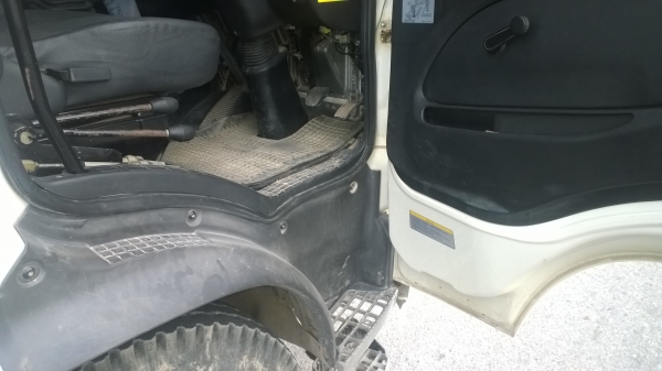 ขายดาวน์...350000.HINO FG8JGLE 6ล้อดั้ม 220แรง ซีรี่500 ปี56 ใมล์40xxx กม.