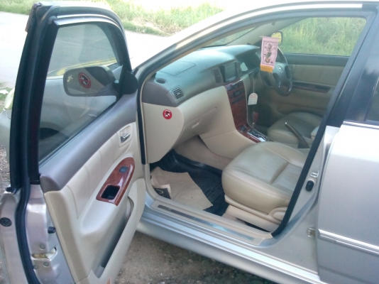 ขายอัลติสปี2004ตัวทอ๊ปเครื่อง1.8 vvti277000บาท