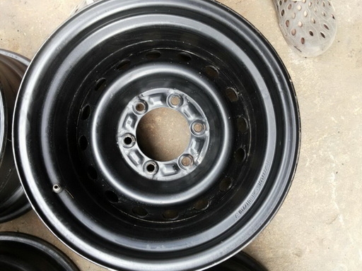 ขายกระทะผ่าขอบ15 หน้ากว้าง9นิ้ว 6รู139.7