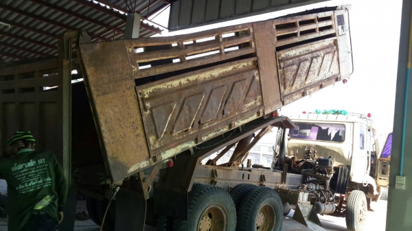 ขายด่วนNISSAN UDCW430M 230แรงสองเพลาดั้มสภาพเดิมๆราคา0843923995 ขายด่วนNISSAN UDCW430M 230แรงสองเพลาดั้มสภาพเดิมๆราคา0843923995