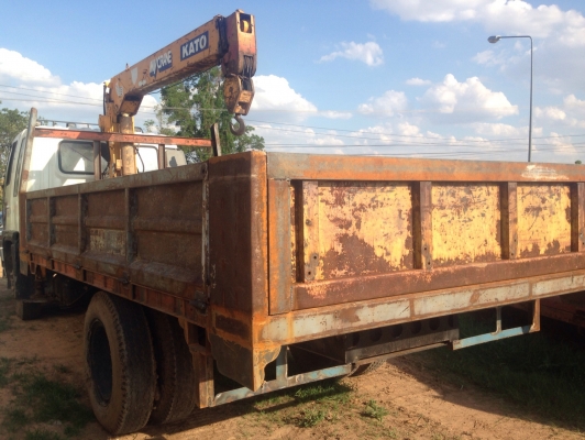 ขายด่วน 800,000 บาทครับ HINO FF 1J - 195 HP HO7D รถบรรทุกหกล้อติดเครน KATO 3 ตัน 3 ปลอกยืด กระบะเหล็กความยาว 5 เมตรสภาพดีมากครับ เครื่องยนต์แน่นกำลังแรงดี ภายในเก๋งคอนโซลสวยครบพร้อม พวงมาลัยเพาเวอร์ ช่วงล่างคัชซีไม่มีบวม ยาง 9.00 ขอบ 20 สภาพดี 70\% พร้อมบร ขายด่วน 800,000 บาทครับ HINO FF 1J - 195 HP HO7D รถบรรทุกหกล้อติดเครน KATO 3 ตัน 3 ปลอกยืด กระบะเหล็กความยาว 5 เมตรสภาพดีมากครับ เครื่องยนต์แน่นกำลังแรงดี ภายในเก๋งคอนโซลสวยครบพร้อม พวงมาลัยเพาเวอร์ ช่วงล่างคัชซีไม่มีบวม ยาง 9.00 ขอบ 20 สภาพดี 70\% พร้อมบร