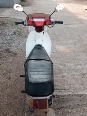 ขายรถ Honda Custom 900 M  รุ่นสตาร์ทไฟฟ้า  มีทะเบียนและเอกสารพร้อมโอน มีคลิปเครื่องยนต์