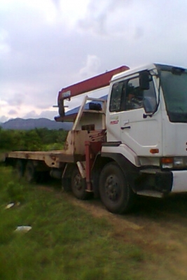 (มัดจำ500000.จากบัง..ยะลา)12ล้อท้ายลาดNISSAN UD CG450WZ...ติดเครน5ตัน รถนอกแท้ เล่มทะเบียนครบ....รถสภาพดี .