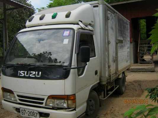 ขาย 6 ล้อ ตู้เย็น