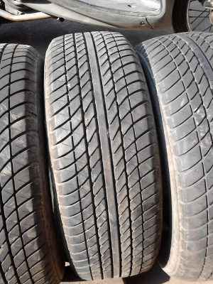 185/65R14 BRIDGESTONE TAXI PREMIUM TEL.081-427-3941 185/65R14 BRIDGESTONE TAXI PREMIUM TEL.081-427-3941