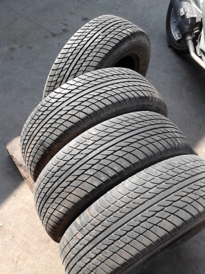 185/65R14 BRIDGESTONE TAXI PREMIUM TEL.081-427-3941 185/65R14 BRIDGESTONE TAXI PREMIUM TEL.081-427-3941