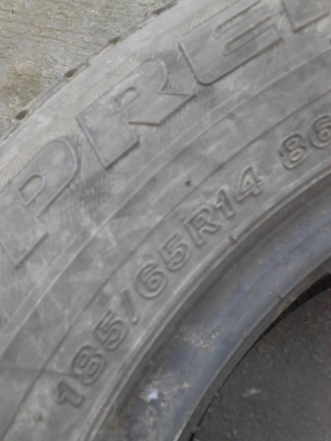 185/65R14 BRIDGESTONE TAXI PREMIUM TEL.081-427-3941 185/65R14 BRIDGESTONE TAXI PREMIUM TEL.081-427-3941